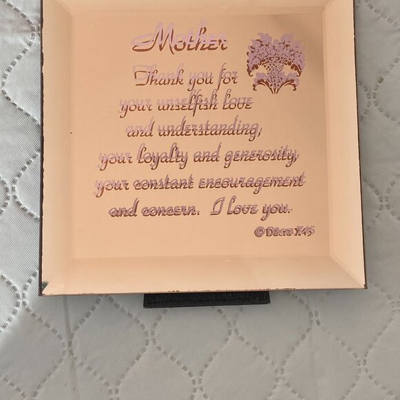DACRA Glass Co. Mother decorative Glass Mirror plaque or gift item for Mother - Picture 3 of 5